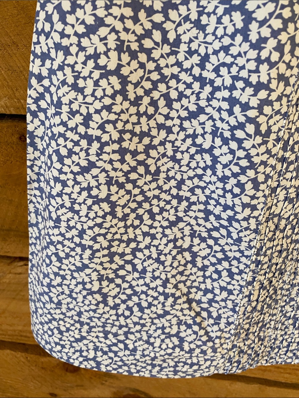 American Eagle Outfitters Light Blue and White Floral Square-Neck Tunic - Picture 6 of 9